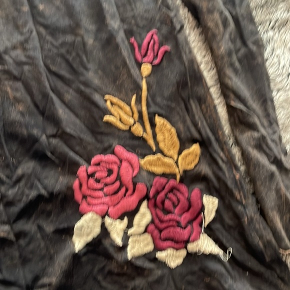 Bejeweled long sleeve tee - Picture 4 of 7